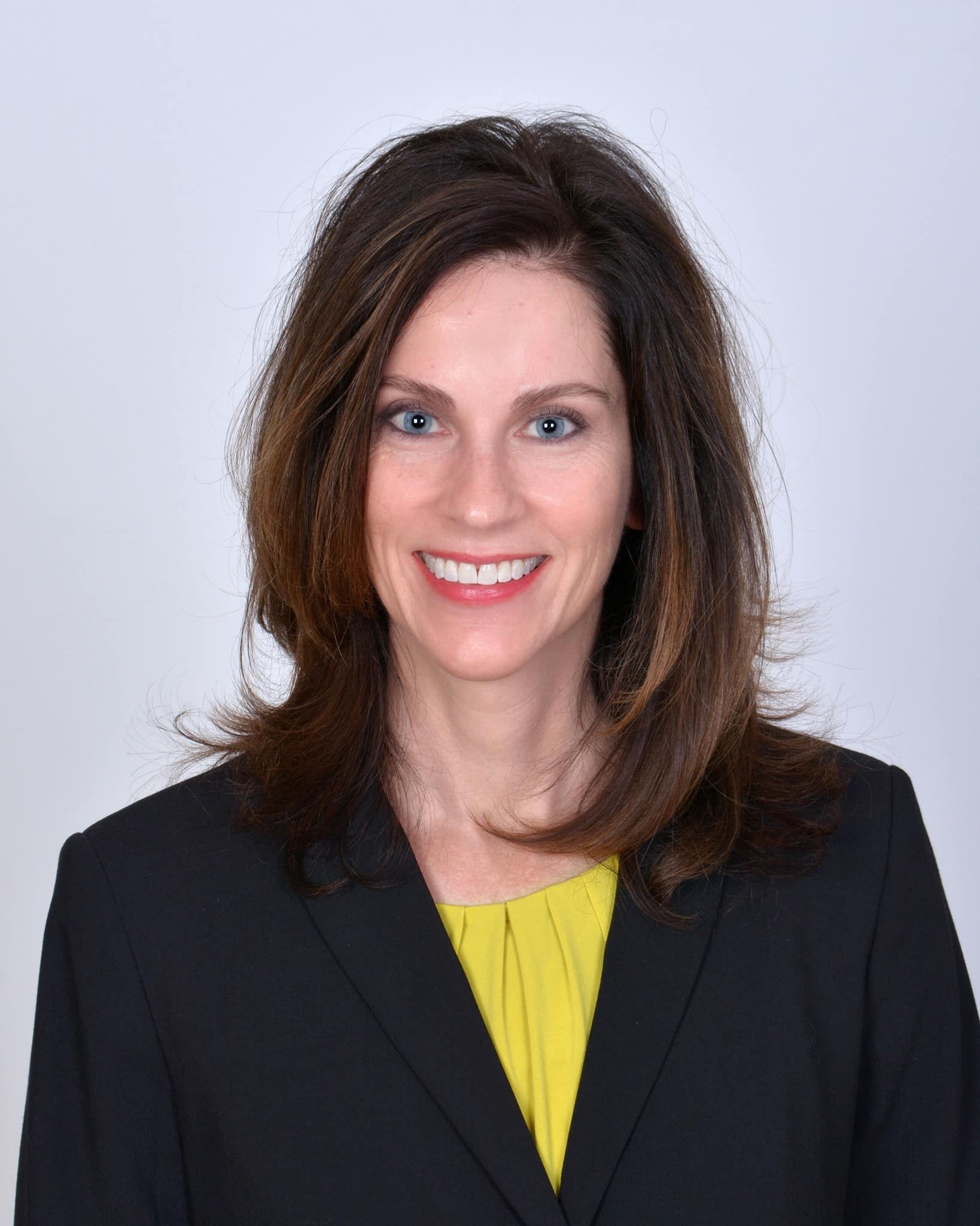 Headshot of Shoreline Hearing Center audiologist, Dr. Kim Keesen.